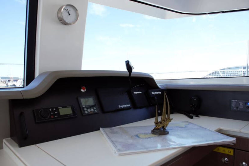 Bali Catamarans 4.3 Fasteam One (WM - A/C - GENERATOR)