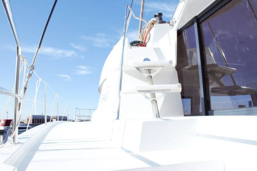 Bali Catamarans 4.3 Fasteam One (WM - A/C - GENERATOR)