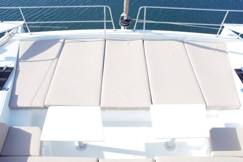 Bali Catamarans 4.3 Fasteam One (WM - A/C - GENERATOR)