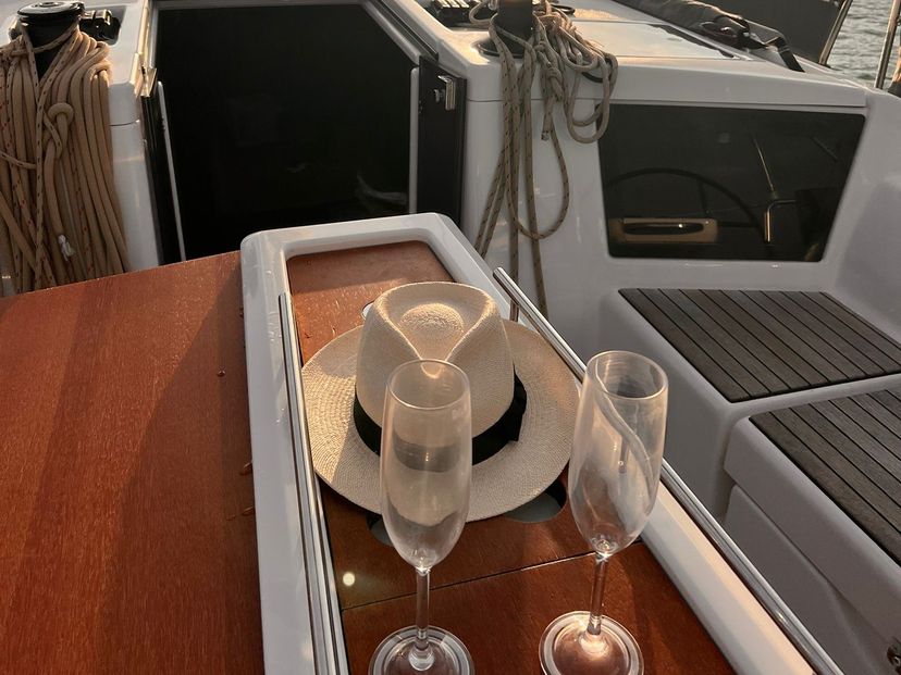 Dufour Yachts DUFOUR 390 BETI AITXE