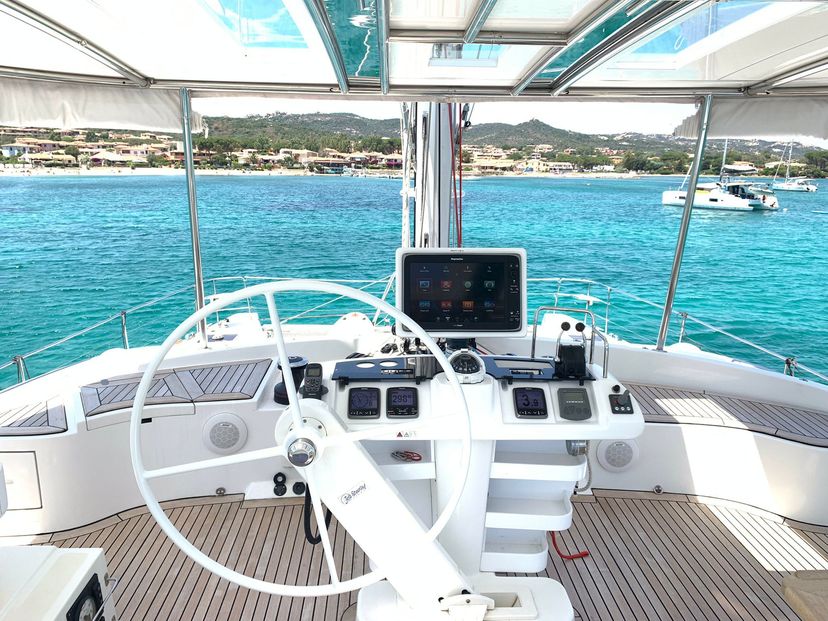 Lagoon 52 Denilos