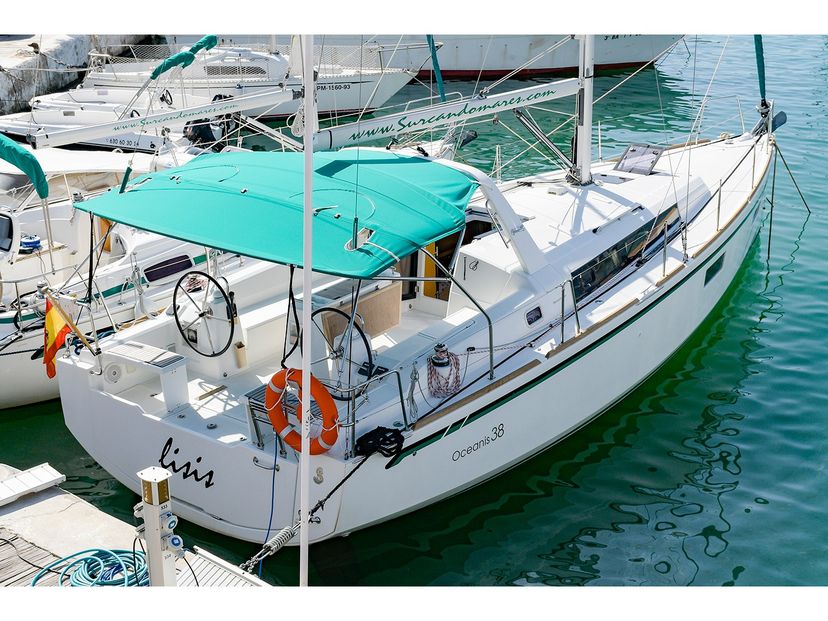Beneteau 38 Lisis