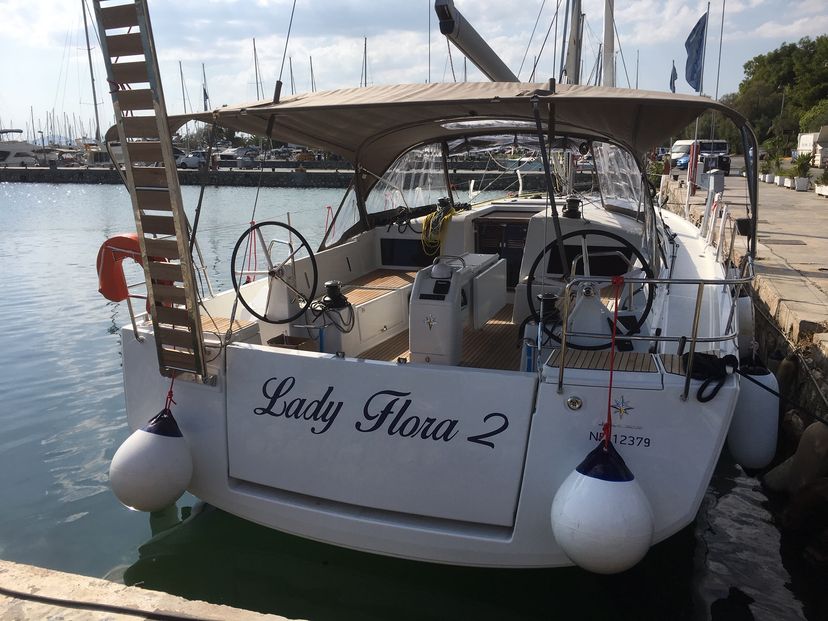 Jeanneau 49 LADY FLORA 2