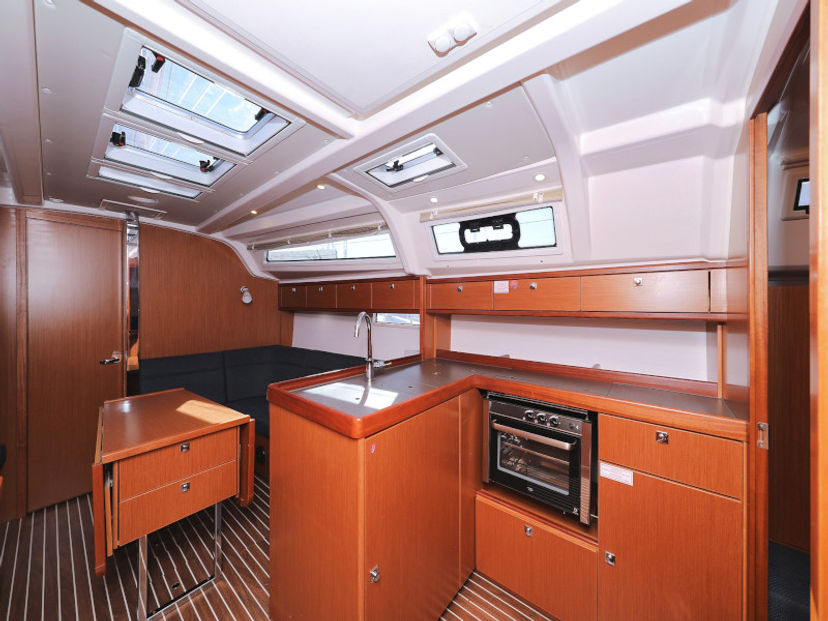 Bavaria Yachtbau 37 Lupe