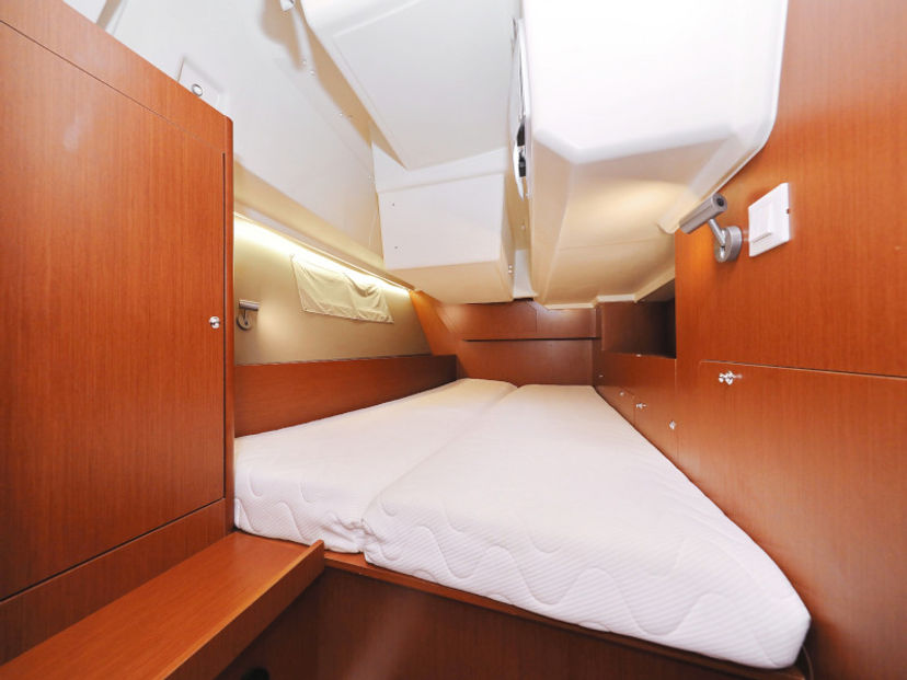 Beneteau OCEANIS 41.1 SEVEN 