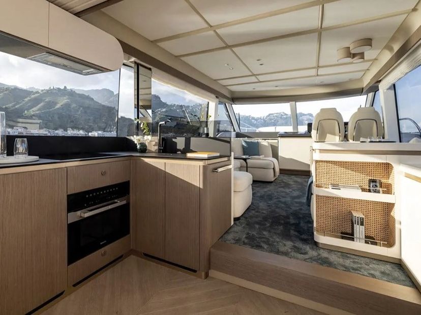Azimut Yachts Magellano 60