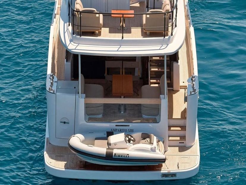 Azimut Yachts Magellano 60