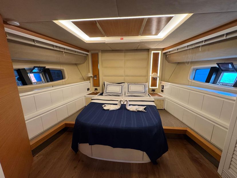 Azimut Yachts 75 FLYBRIDGE NN