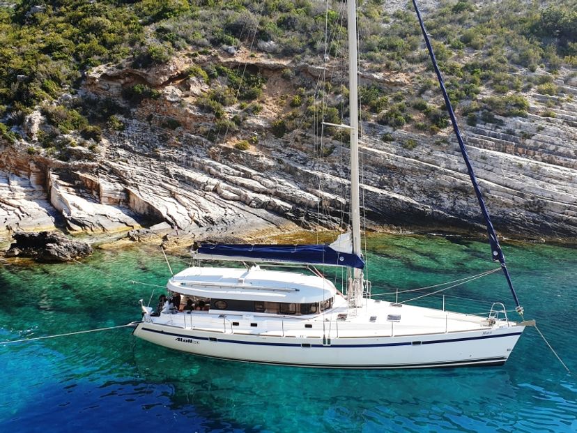 Dufour Yachts ATOLL 6 The Big One Two