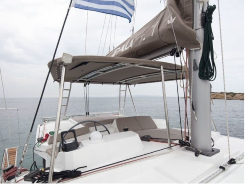 Bali Catamarans 4.1 Viewfinder