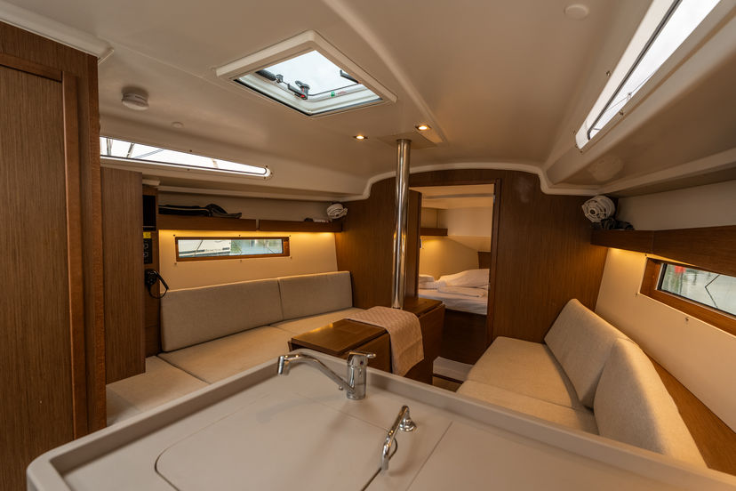 Beneteau 4.1 Pluto - Comfort line