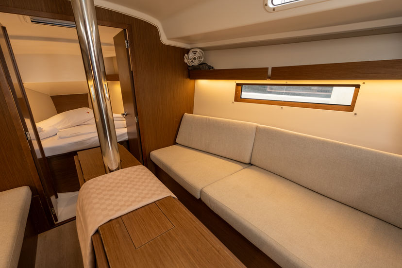Beneteau 4.1 Pluto - Comfort line