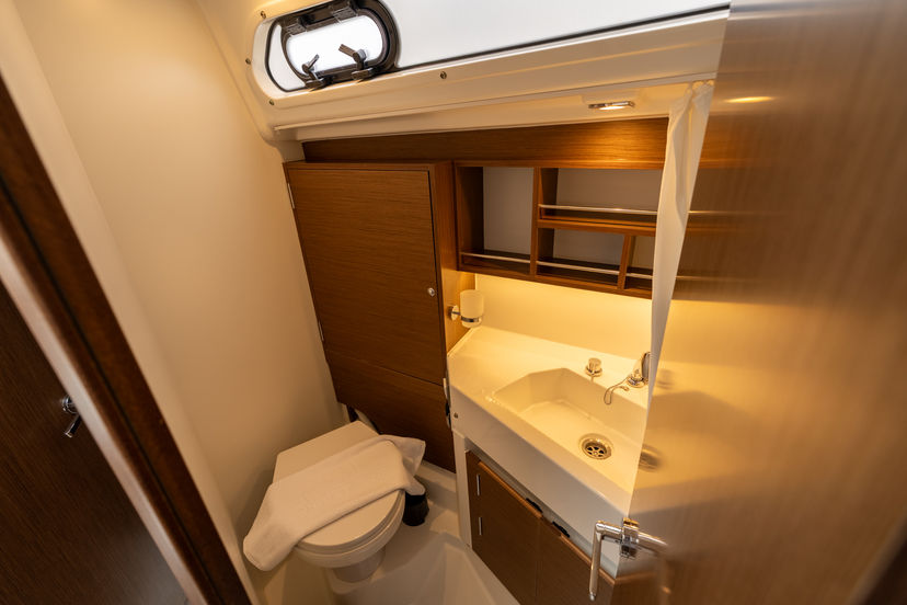 Beneteau 4.1 Pluto - Comfort line