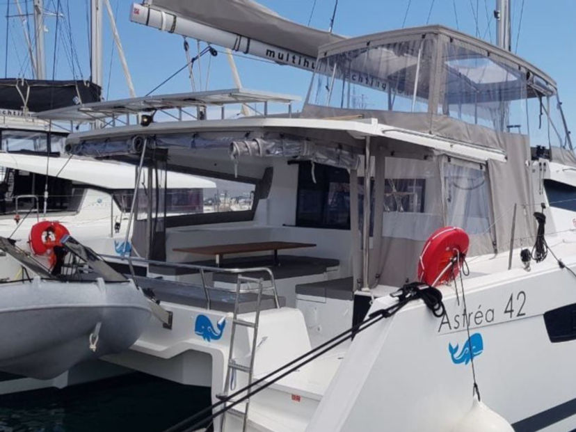 Fountaine Pajot 42 Wild Baleine