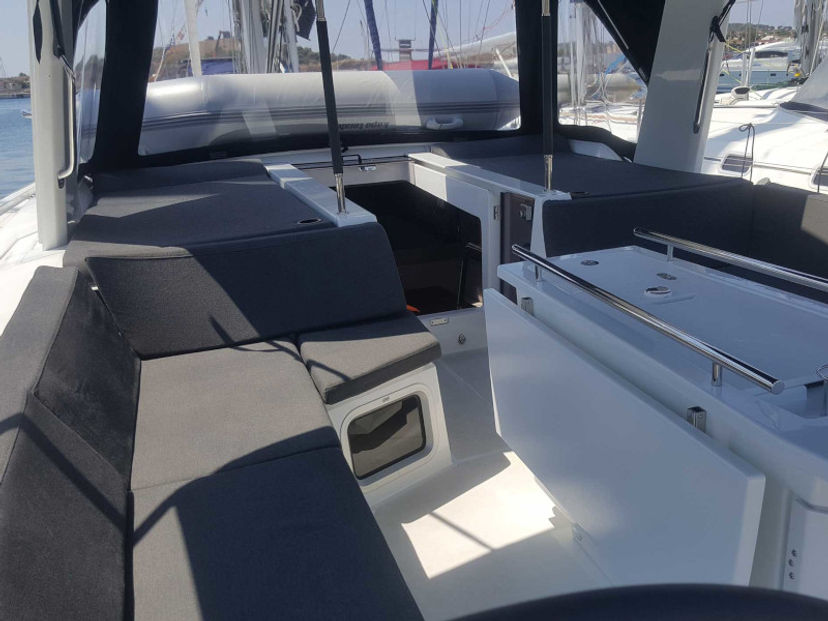 Beneteau OCEANIS 51.1 Euphoria