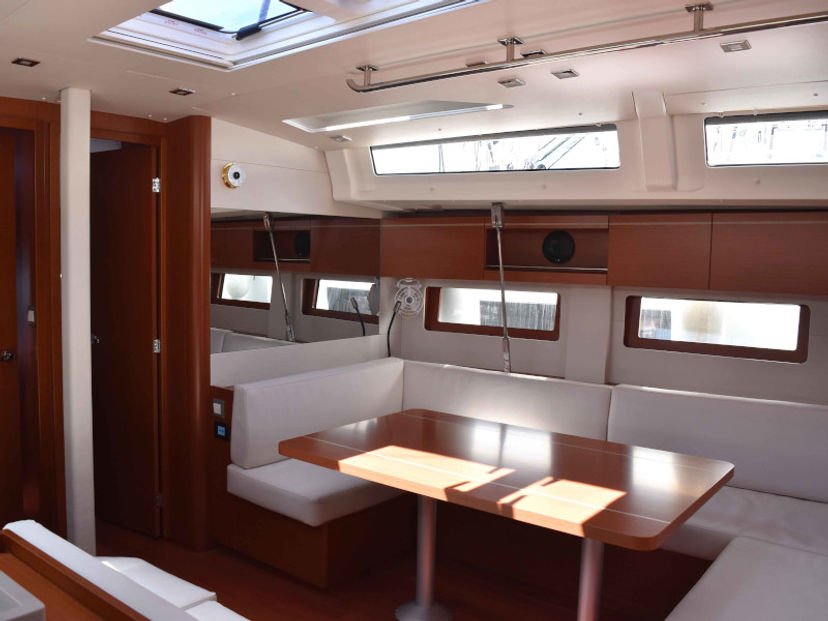 Beneteau OCEANIS 51.1 Euphoria