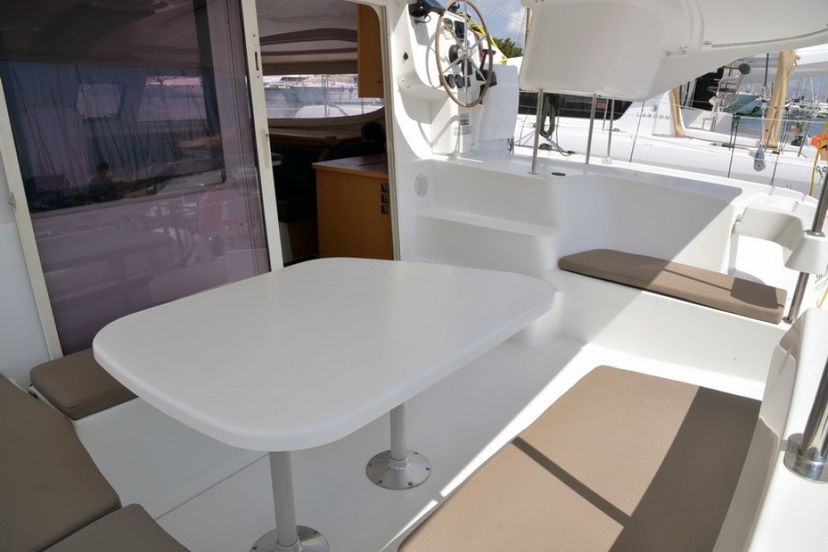 Fountaine Pajot 41 Mariona