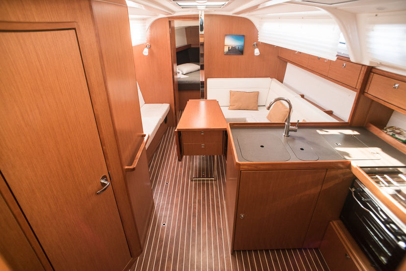 Bavaria Yachtbau 37 TAKIS II