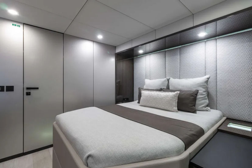Sunreef Yachts 70 POWER OCEAN VIBES