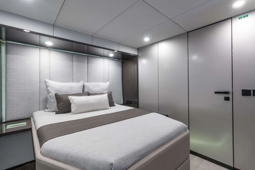 Sunreef Yachts 70 POWER OCEAN VIBES