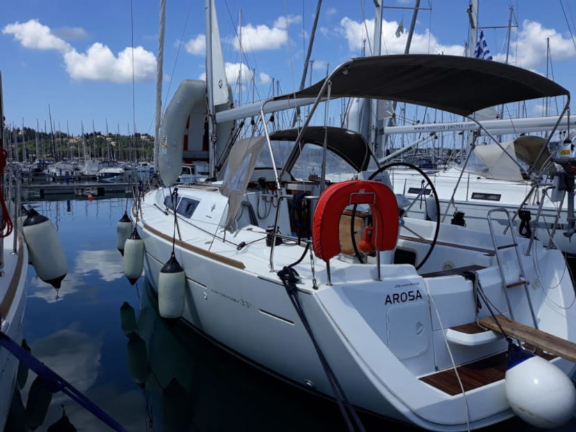 Jeanneau 33 Arosa