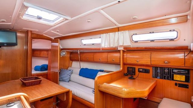 Bavaria Yachtbau BAVARIA CRUISER 32 LILA