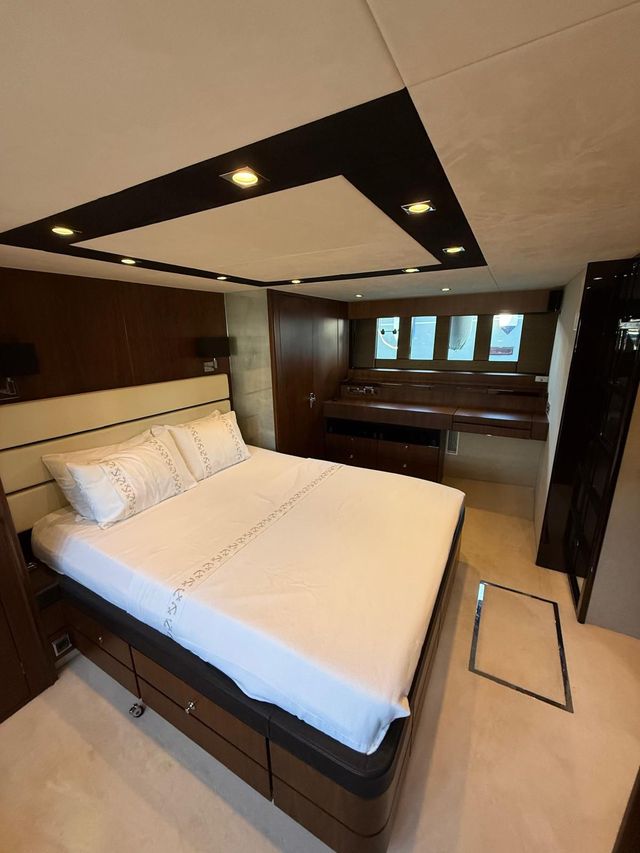 Fairline Boats SQUADRON 78 Fairline Motoryacht 