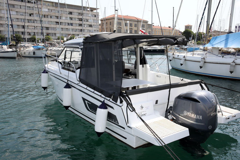 Jeanneau MERRY FISHER 795 WAVE