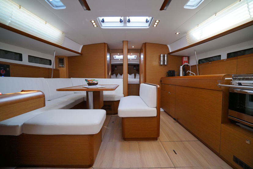 Jeanneau 47 Capricorn