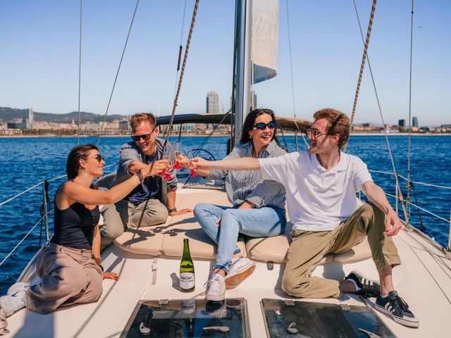 Sailboat Private Sailing Experience in Barcelona with Drinks and Snacks Included