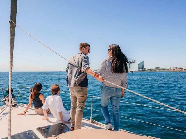 Sailboat Private Sailing Experience in Barcelona with Drinks and Snacks Included