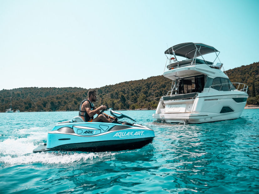 Bavaria Yachtbau R4 Borimir