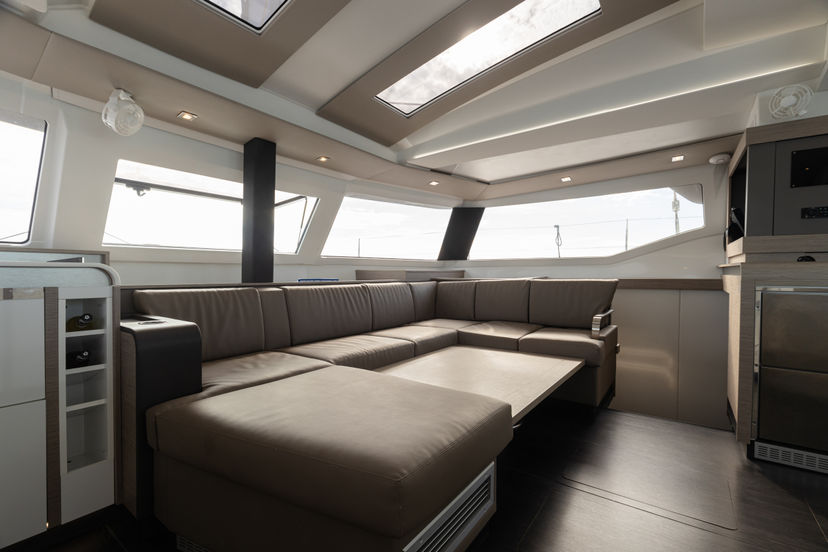 Fountaine Pajot 45 Vienna Pearl | A/C, Gen, Water-maker, 12 pax