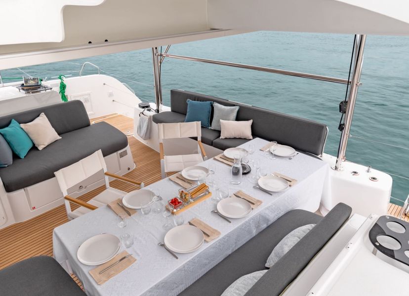 Lagoon 46 SILVER ELLI