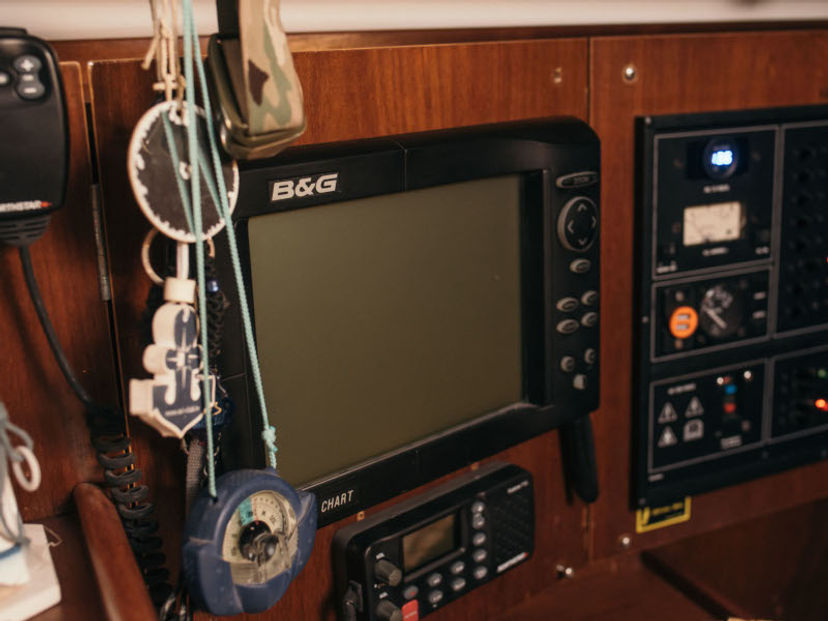 Beneteau OCEANIS 411 Ekaterini