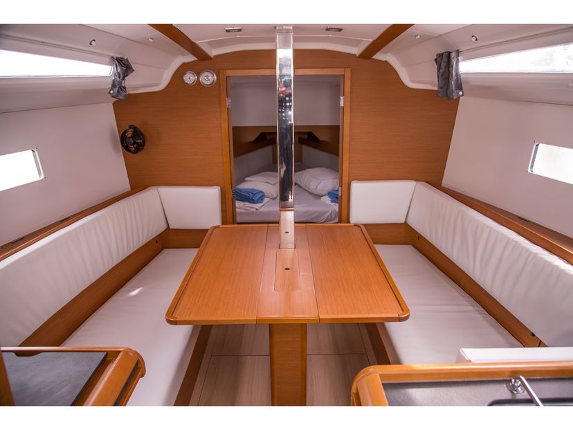 Jeanneau 49 Actaea