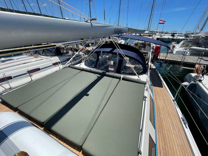 D&D Yachts 54 LUPELA