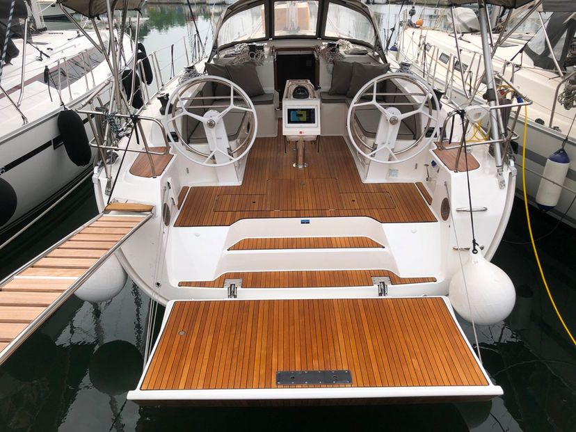 Bavaria Yachtbau 46 Michael Bavaria 46 Cruiser