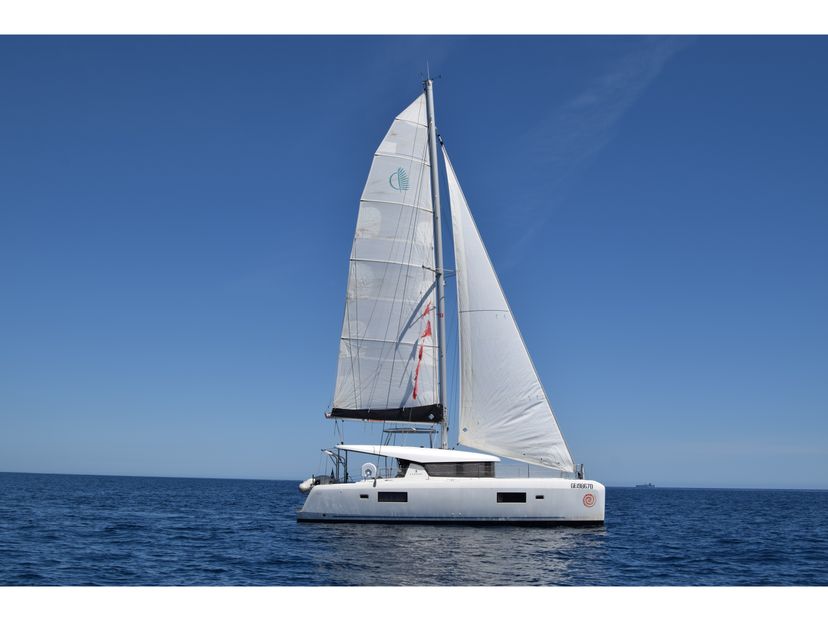 Lagoon 42 Memi 