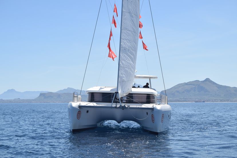 Lagoon 42 Memi 