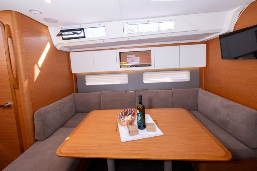 Dufour Yachts GRAND Anita