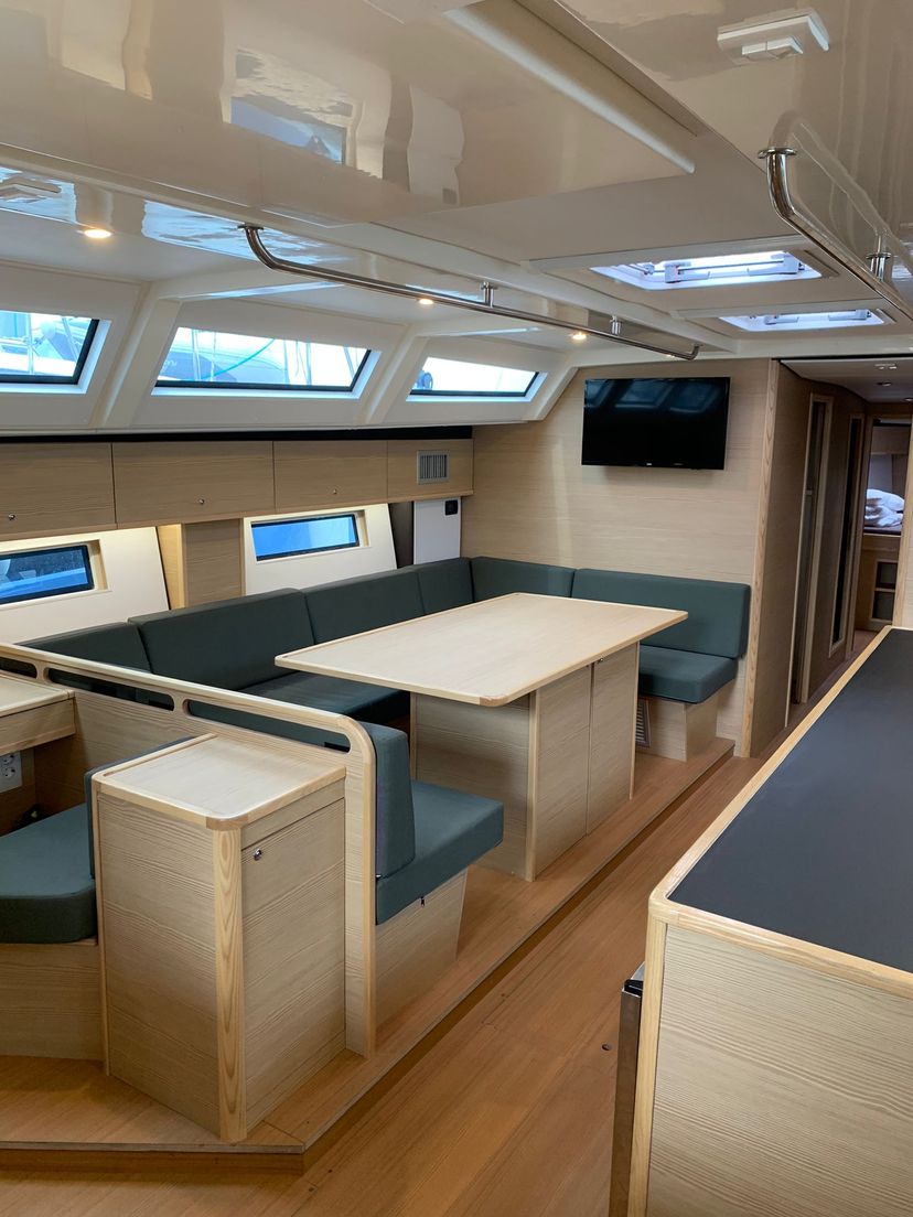 D&D Yachts 54 OCEAN'S BLUE 