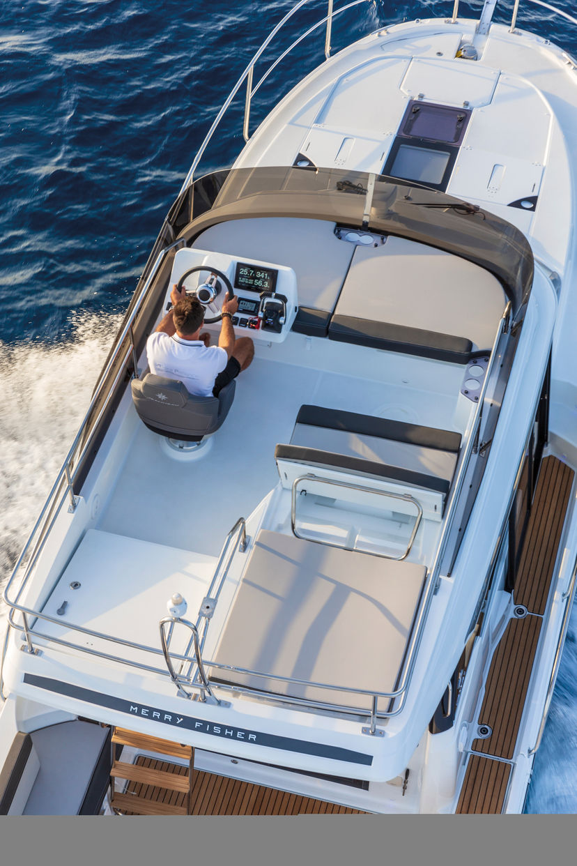 Jeanneau MERRY FISHER 1095 FLY SUNNY 272826 ZD