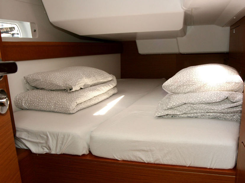 Jeanneau 47 Vencel