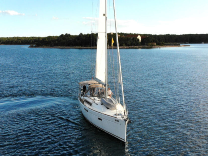 Jeanneau 47 Perla