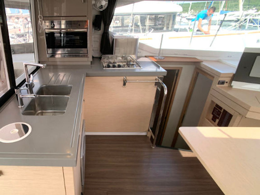 Fountaine Pajot 40 Idefix