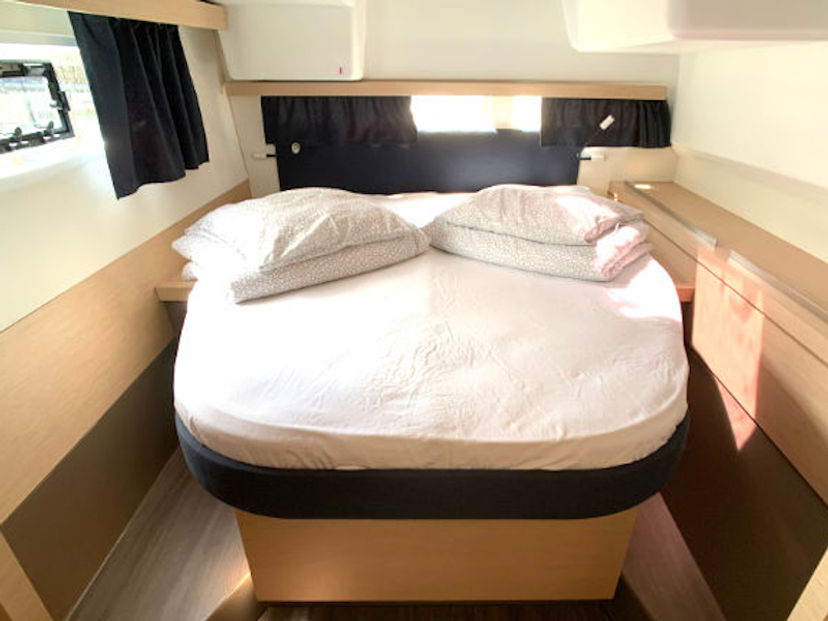 Fountaine Pajot 40 Idefix