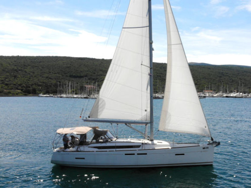 Jeanneau 41 Happy Welcome