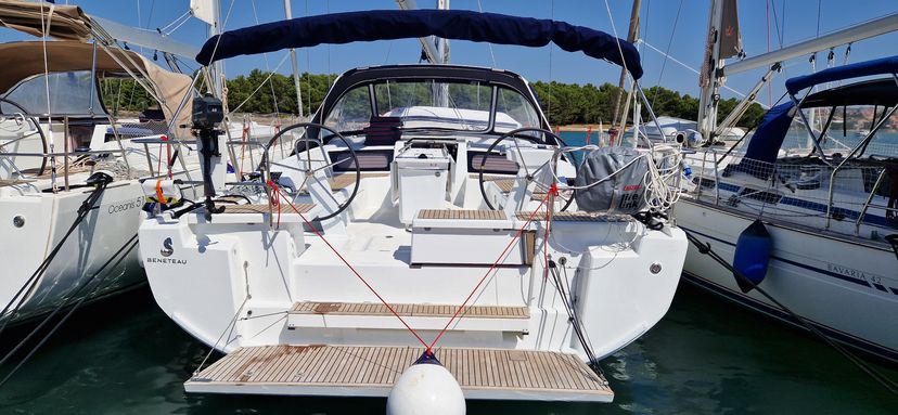 Beneteau OCEANIS 46.1 Luna