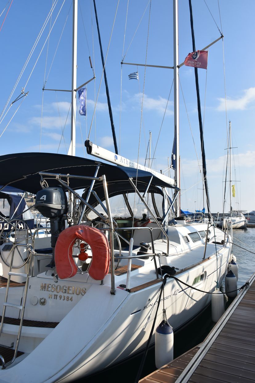 Jeanneau 42 Mesogeios